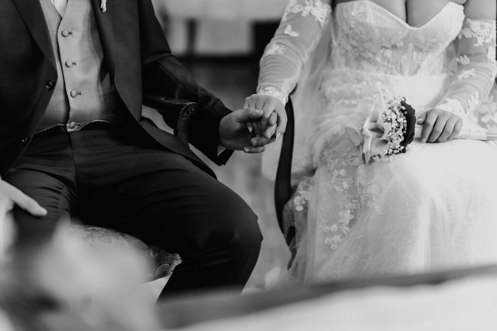 Emotionale Trauung im Alten Posthof Hattersheim – Hochzeitsfotograf Frankfurt