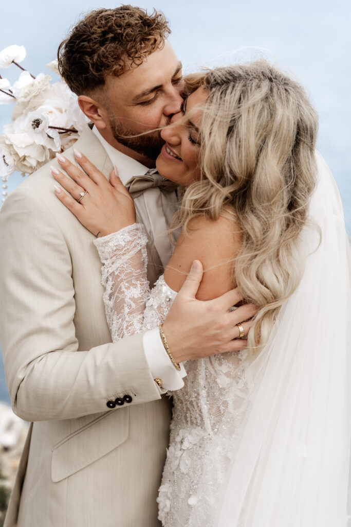 Nahaufnahme Brautpaar bei After-Wedding-Shooting auf Mallorca